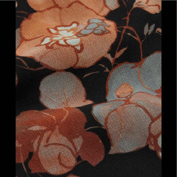 Wilfred Daydreamer V-Neck Dress  Black/ Maplewood - Picture 7 of 10